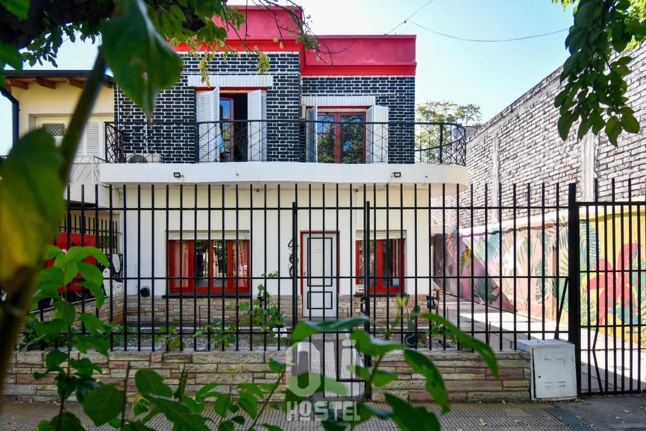 Oli Hostel Сан Рафаел Екстериор снимка
